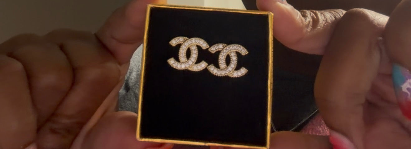 Med. Double “C” studs