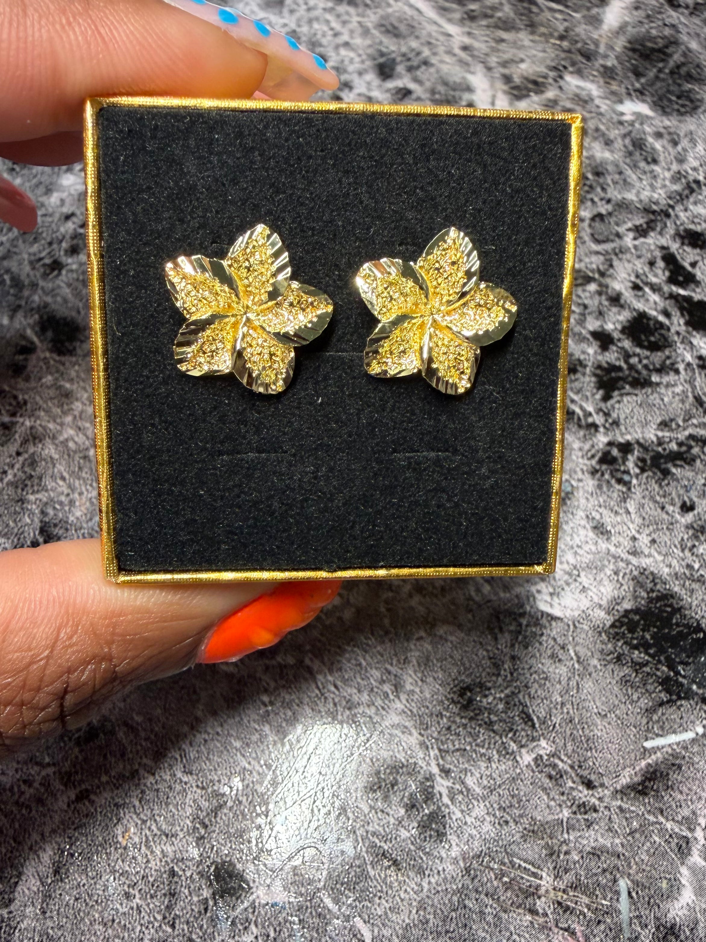 Gold Flower Earring
