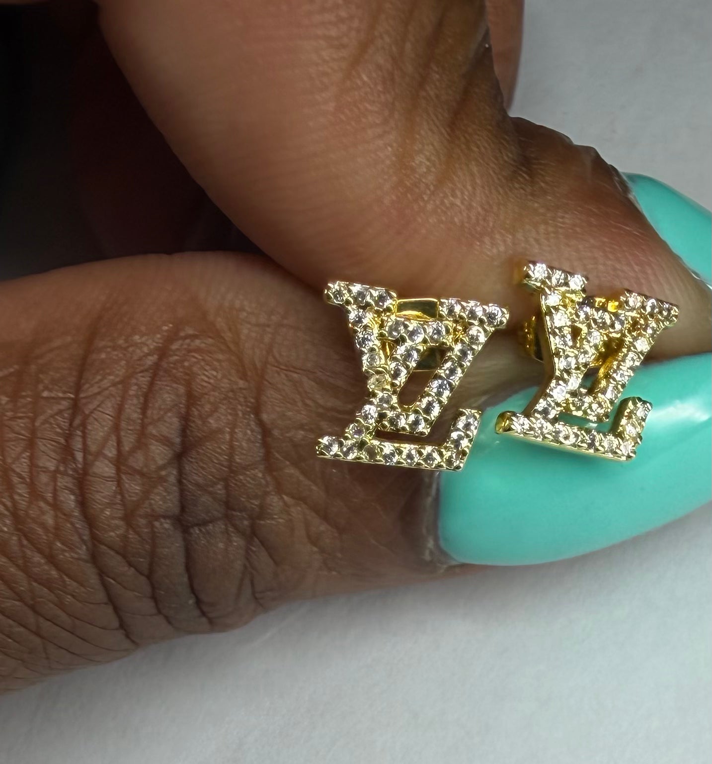 LV Gold Stud