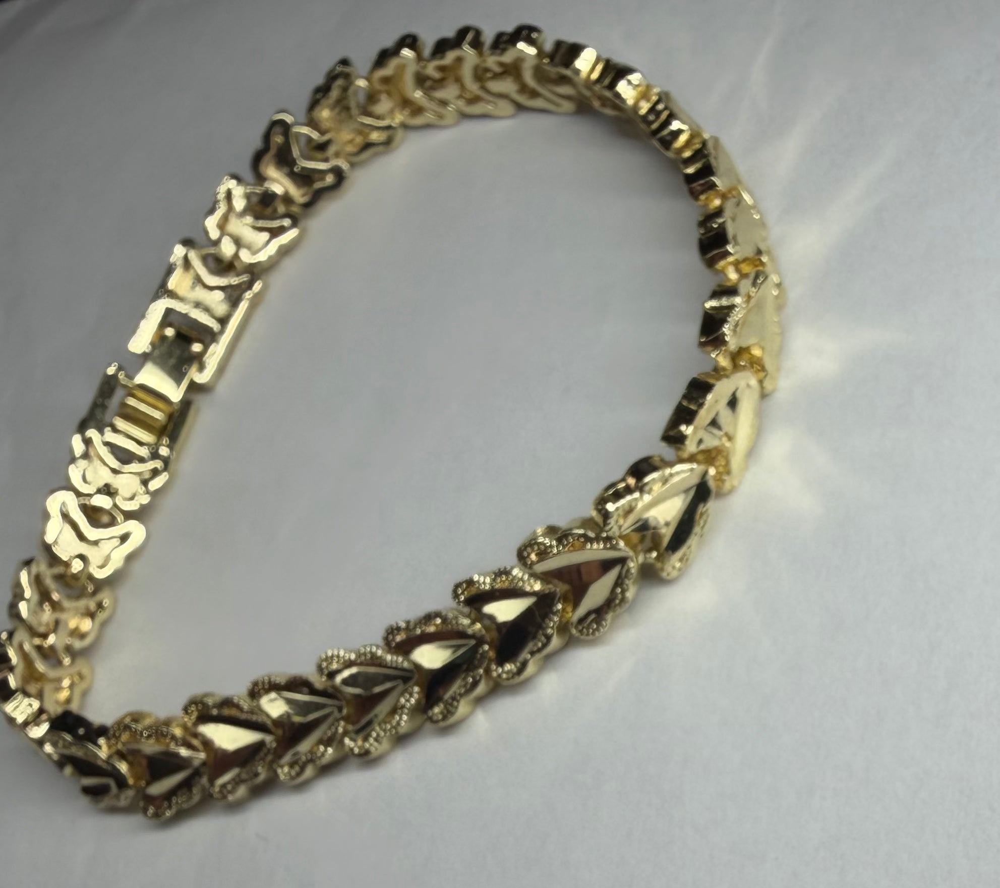 Golden Leaf Bracelet